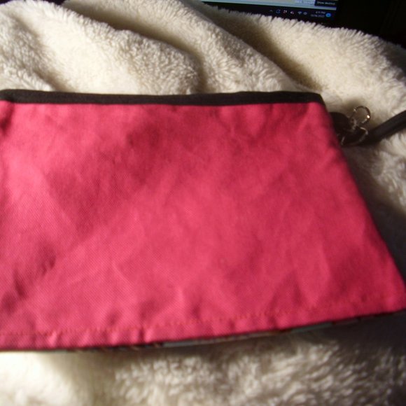 Donuts Wristlet zipper bag pouch w removable keychain - Picture 6 of 7